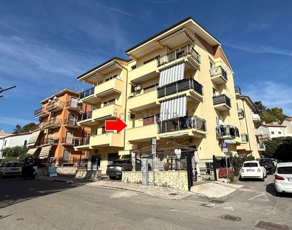 appartamento in vendita a Sperlonga in zona Fontana della Camera