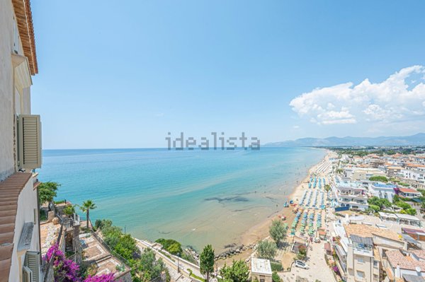 appartamento in vendita a Sperlonga in zona Fontana della Camera