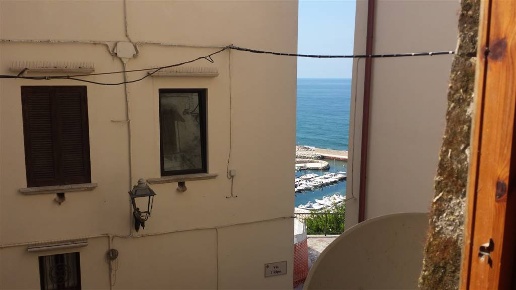appartamento in vendita a Sperlonga in zona Fontana della Camera