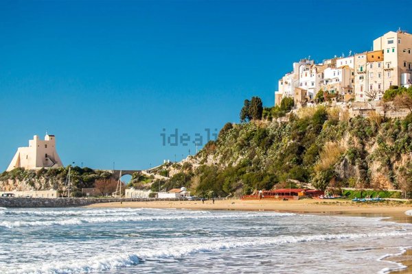 appartamento in vendita a Sperlonga in zona Fontana della Camera
