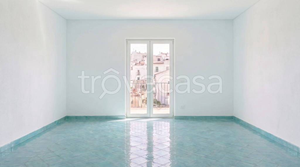 appartamento in vendita a Sperlonga in zona Fontana della Camera