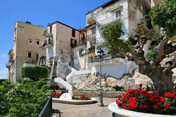 appartamento in vendita a Sperlonga in zona Fontana della Camera