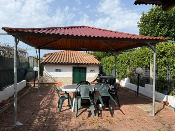casa indipendente in vendita a Sperlonga