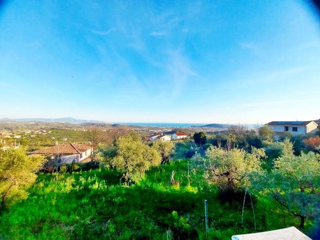 casa indipendente in vendita a Spigno Saturnia in zona Campodivivo