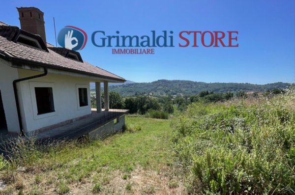 casa indipendente in vendita a Spigno Saturnia