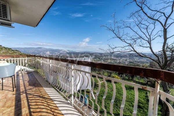 casa indipendente in vendita a Spigno Saturnia in zona Campodivivo
