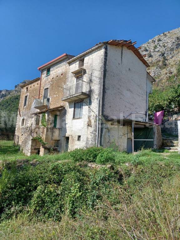 appartamento in vendita a Spigno Saturnia in zona Piscinola