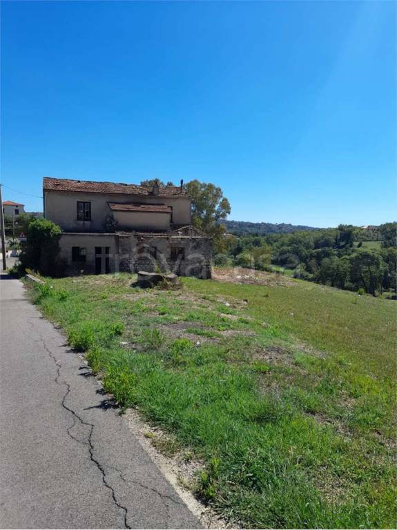 casa indipendente in vendita a Spigno Saturnia