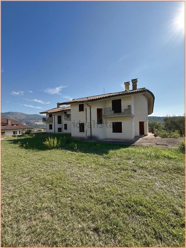 casa indipendente in vendita a Spigno Saturnia