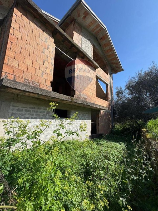 casa indipendente in vendita a Spigno Saturnia