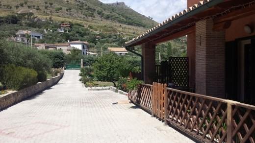 casa indipendente in vendita a Spigno Saturnia