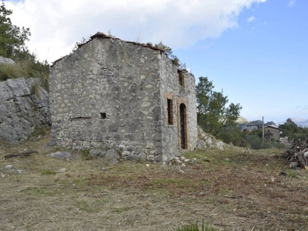 casa indipendente in vendita a Spigno Saturnia