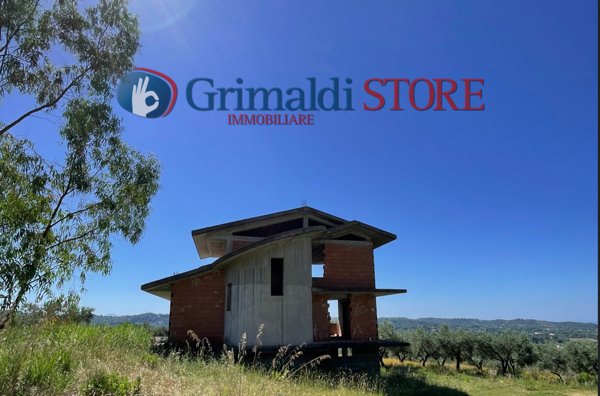 casa indipendente in vendita a Spigno Saturnia