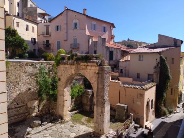 appartamento in vendita a Terracina