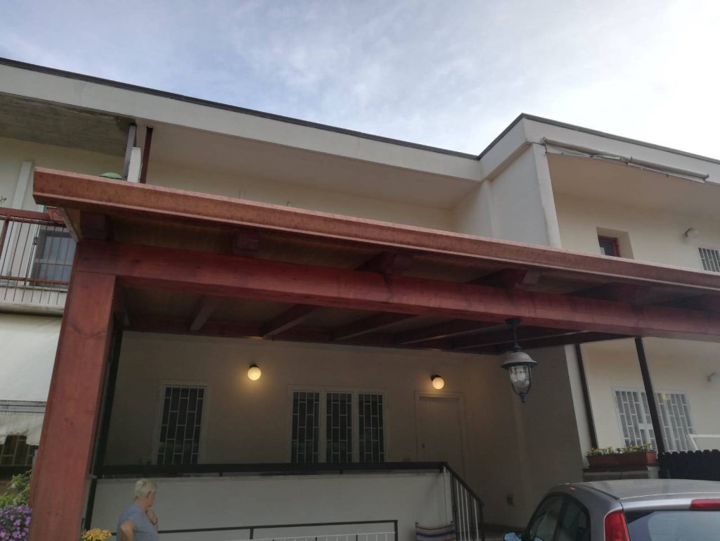 casa indipendente in vendita a Terracina