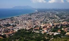 casa indipendente in vendita a Terracina