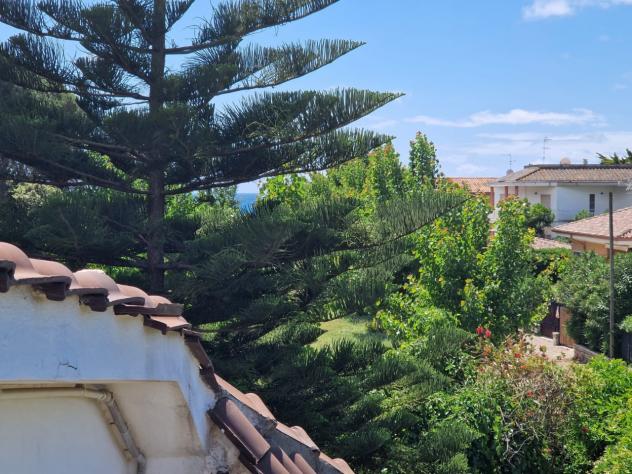 casa indipendente in vendita a Terracina