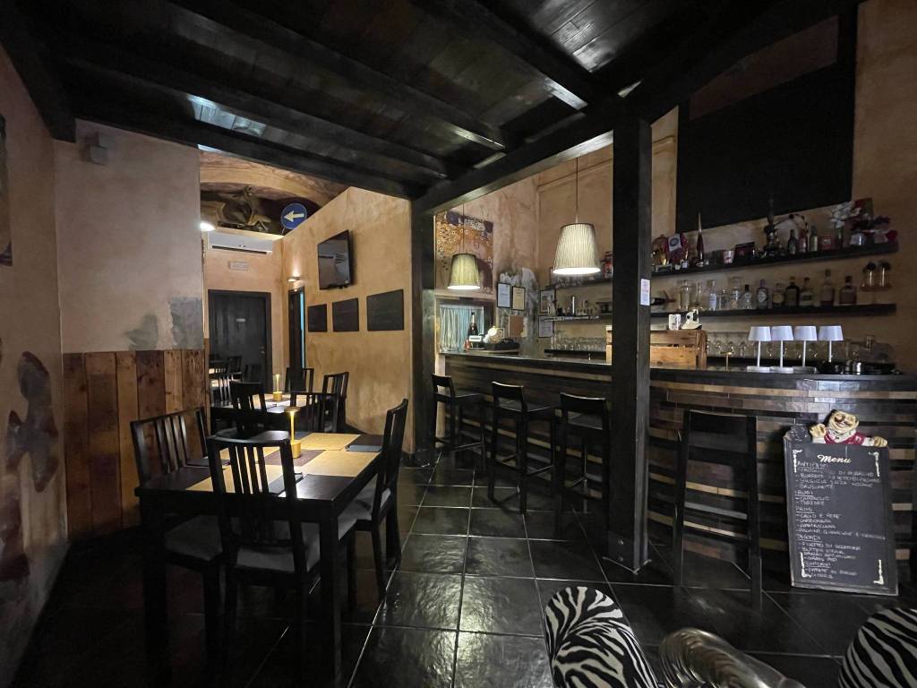 negozio in vendita a Terracina