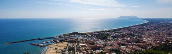 appartamento in vendita a Terracina in zona Hermada