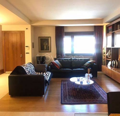 casa indipendente in vendita a Terracina
