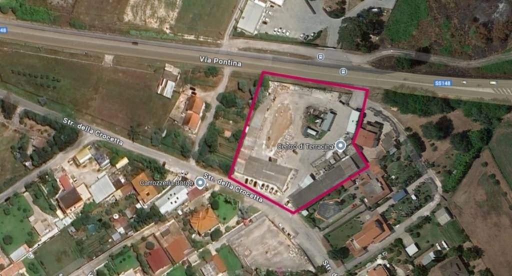 negozio in vendita a Terracina in zona Hermada