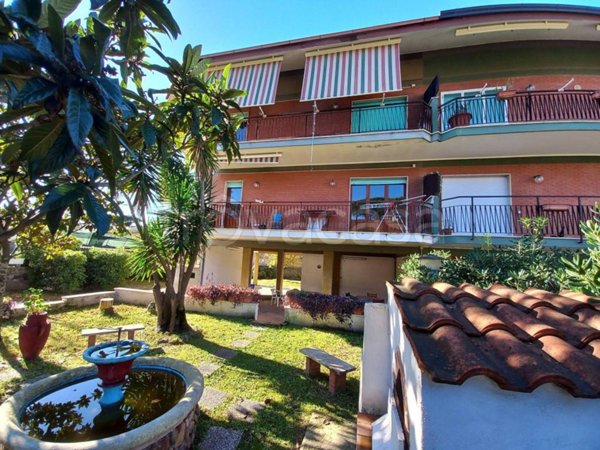 casa indipendente in vendita a Terracina