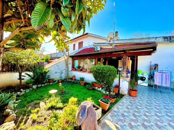 appartamento in vendita a Terracina in zona Hermada