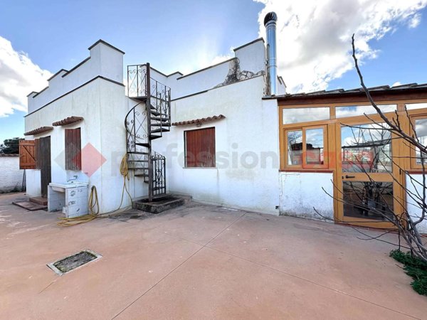 casa indipendente in vendita a Terracina