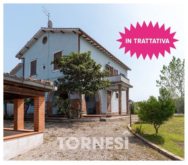 casa indipendente in vendita a Terracina