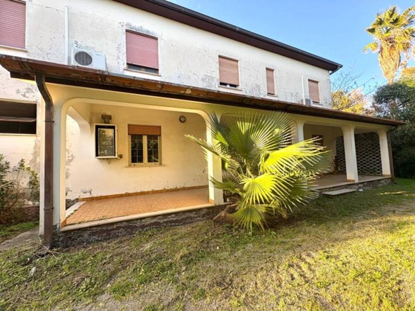 appartamento in vendita a Terracina in zona Hermada