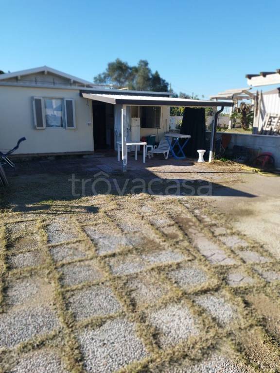 casa indipendente in vendita a Terracina in zona Hermada