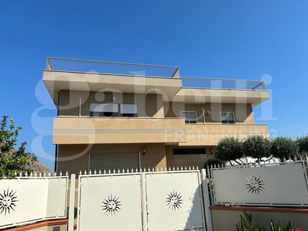 appartamento in vendita a Terracina