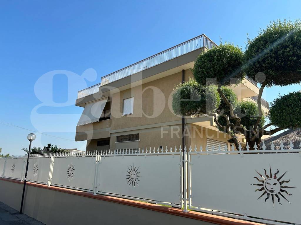 appartamento in vendita a Terracina