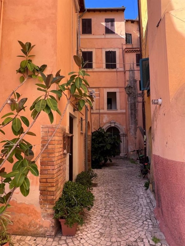 appartamento in vendita a Terracina