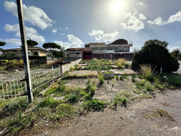 intera palazzina in vendita a Terracina