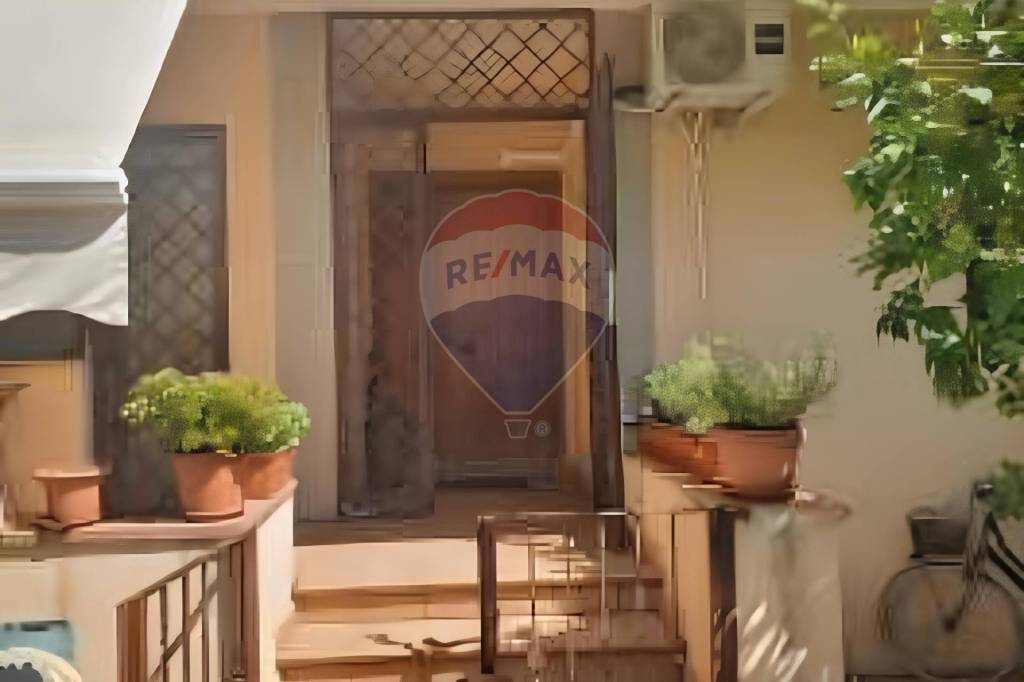 casa indipendente in vendita a Terracina