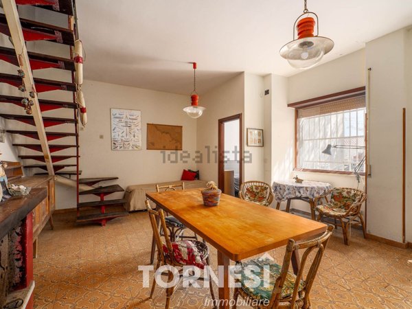 casa indipendente in vendita a Terracina