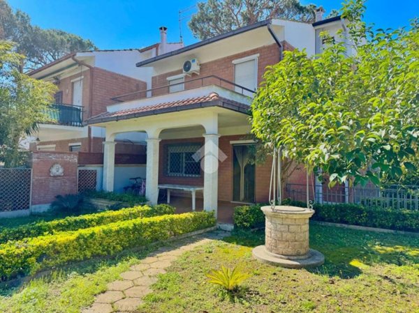 casa indipendente in vendita a Terracina