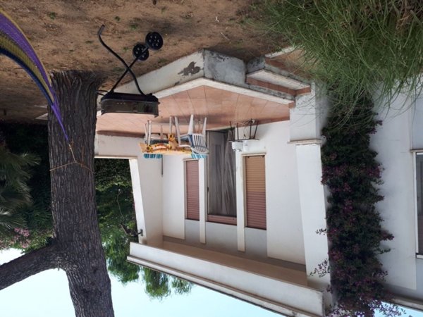 casa indipendente in vendita a Terracina