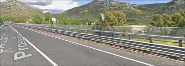 casa indipendente in vendita a Terracina in zona La Fiora
