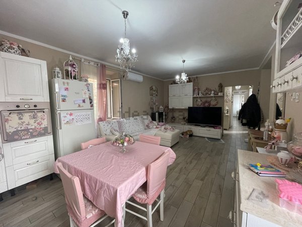 casa indipendente in vendita a Terracina