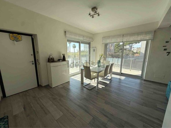 casa indipendente in vendita a Terracina