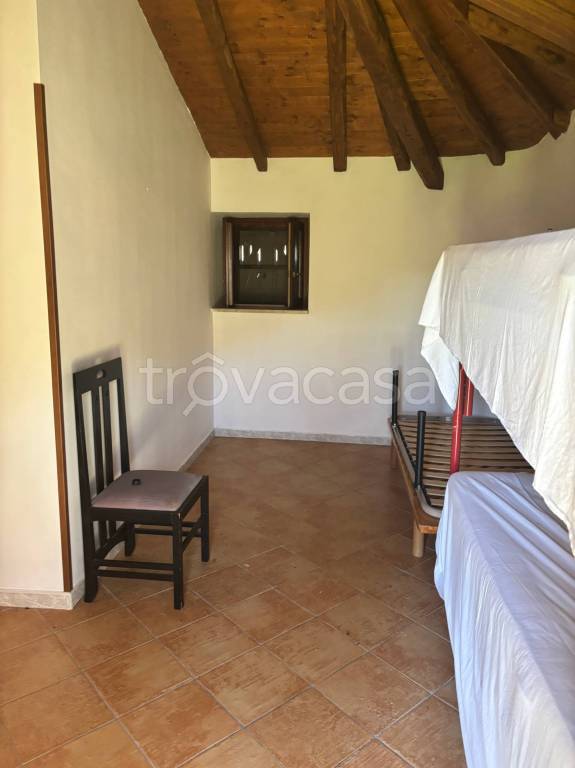 casa indipendente in vendita a Terracina