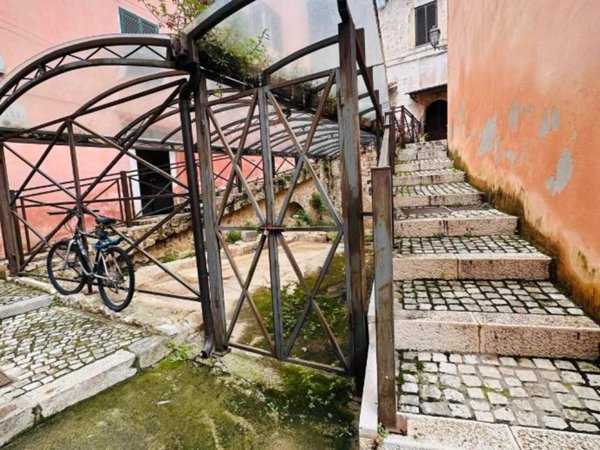 appartamento in vendita a Terracina