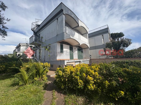 casa indipendente in vendita a Terracina