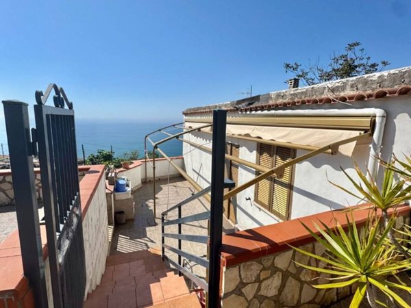 appartamento in vendita a Terracina