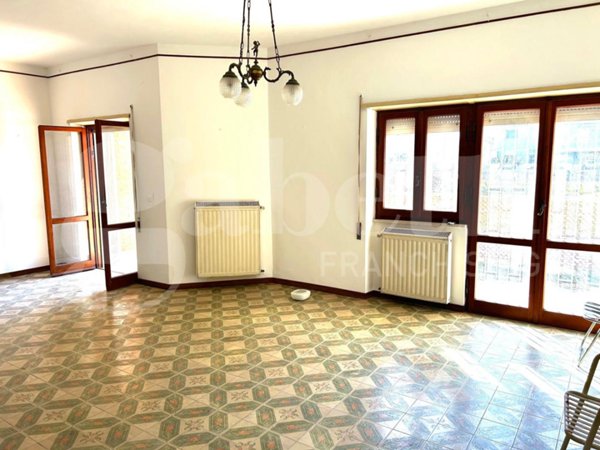 casa indipendente in vendita a Terracina