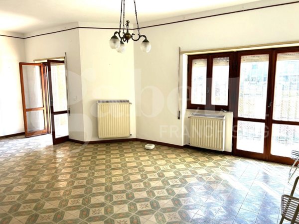 casa indipendente in vendita a Terracina
