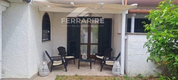 casa indipendente in vendita a Terracina