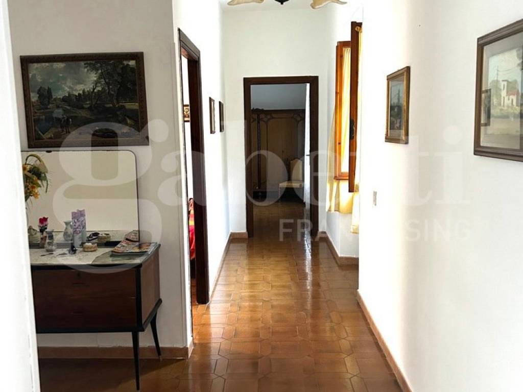 casa indipendente in vendita a Terracina in zona La Fiora